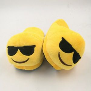 Plyšové pantofle Emoji - Brýle